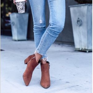 Stuart  Weitzman suede Zepher Zip Bootie - NWOB